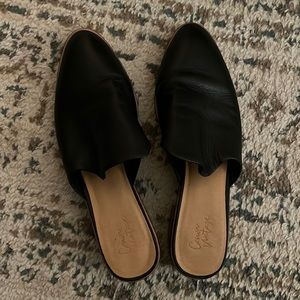Crown Vintage Mules